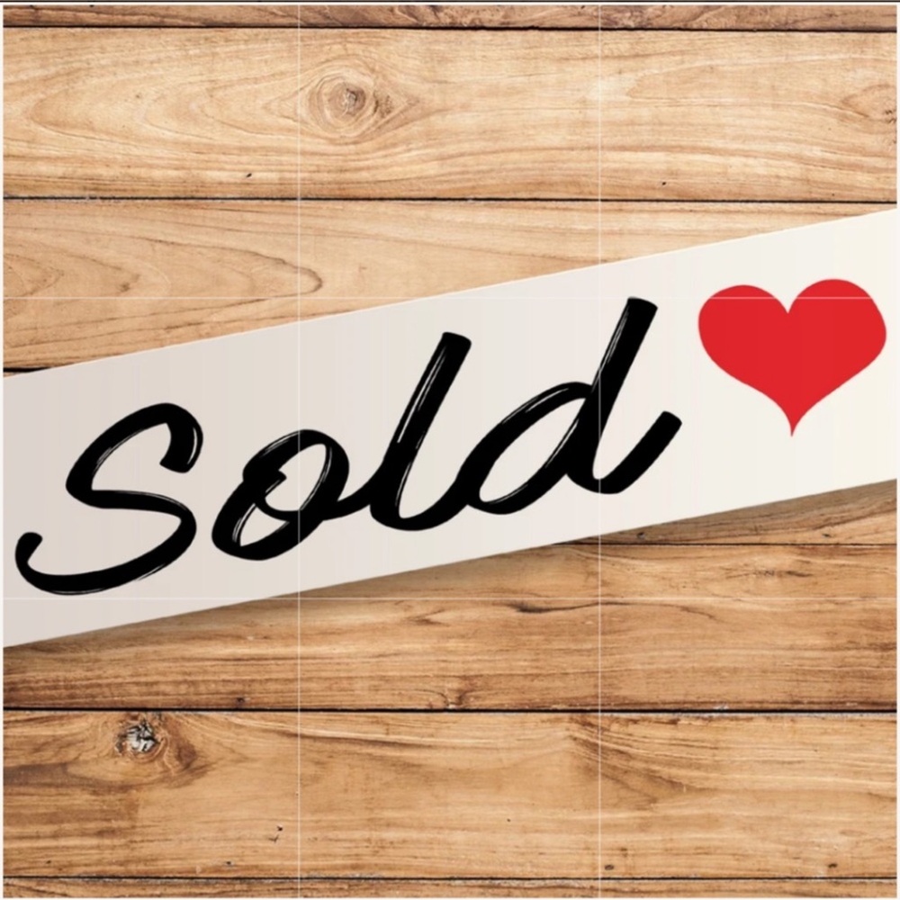 🤍Sold🤍